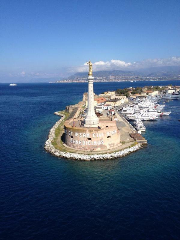 Giovanna Home Messina Kültér fotó